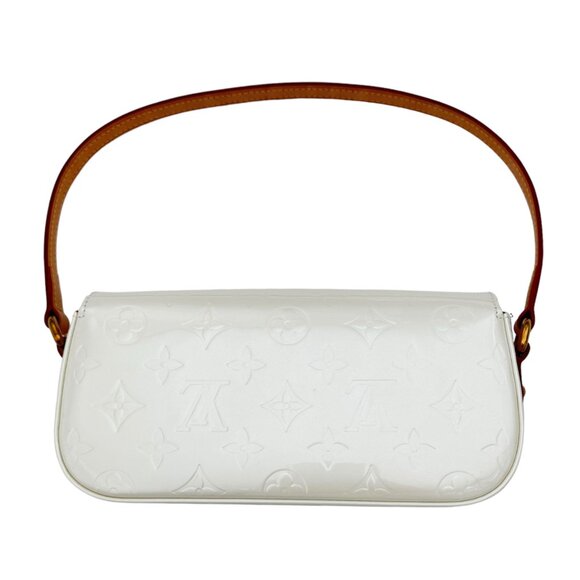 Authentic Louis Vuitton Perle Monogram Vernis Malibu Street Clutch Bag - Picture 6 of 16